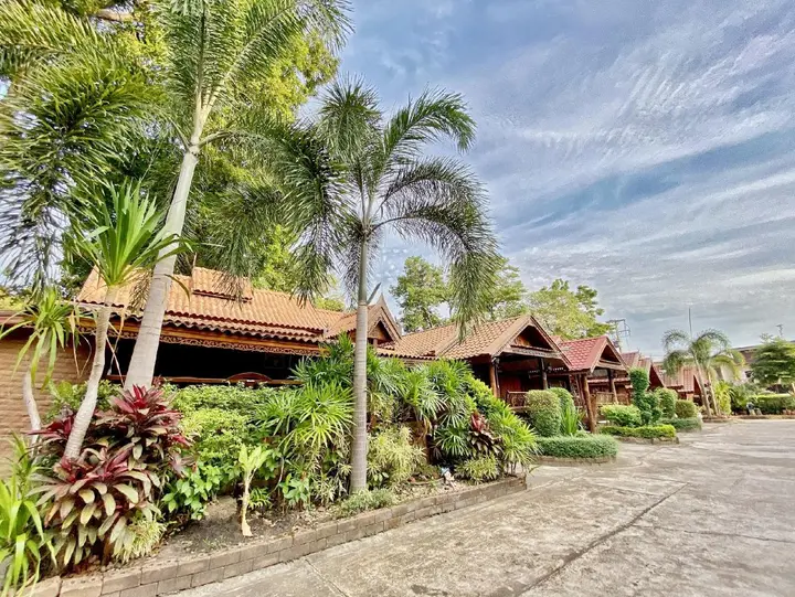 Сакон Накхон: Rommai Resort Sakhon Nakhon