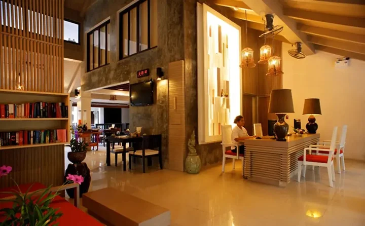 Такуа Па: Fanari Khaolak Resort (Fanari Seafront Wing)