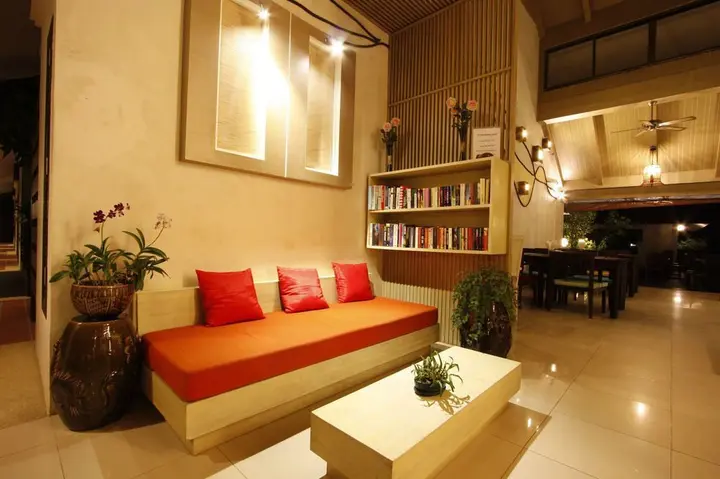 Такуа Па: Fanari Khaolak Resort (Fanari Seafront Wing)