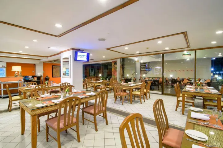 Чаам: Golden Beach Cha-Am Hotel
