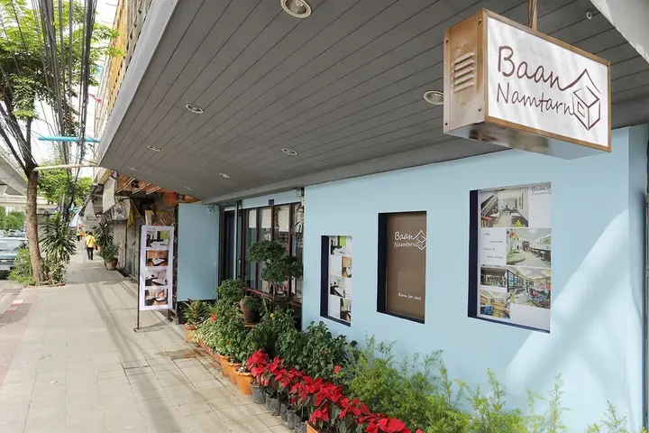 Бангкок: Baan Namtarn Guest House