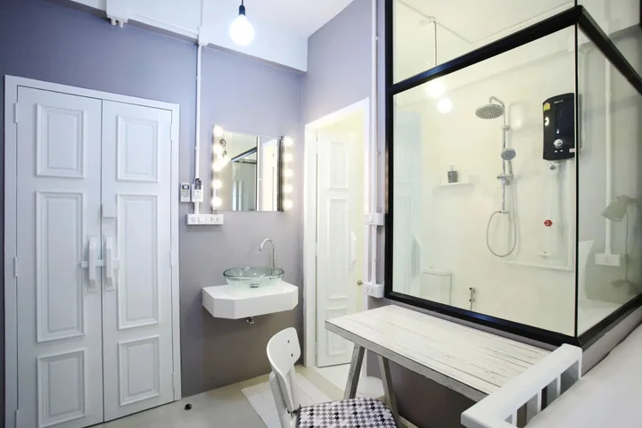 Муанг: Meroom Hotel