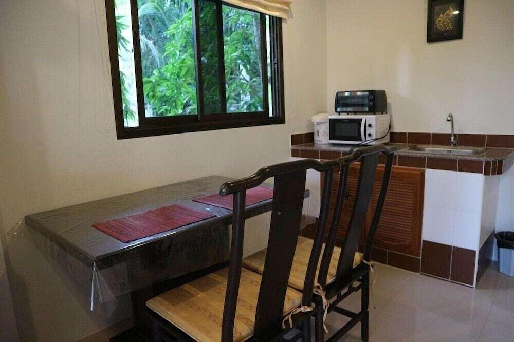 Самуи: Baansaensook Villas