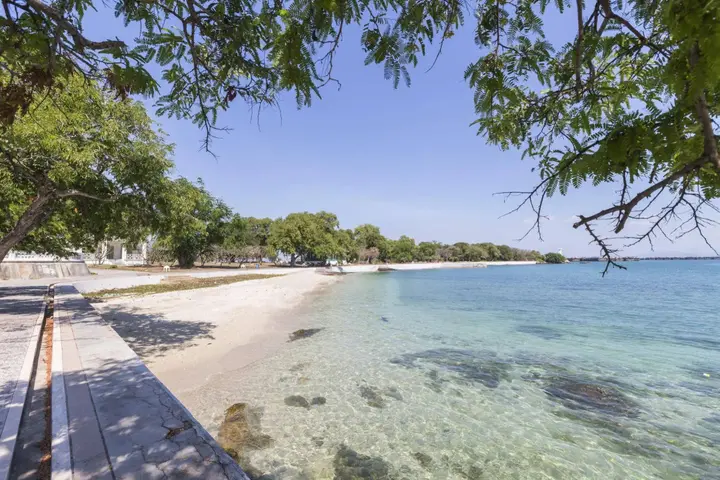 Ко Сичанг: Somewhere Koh Sichang