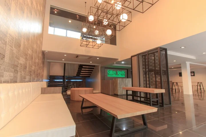 Тхаланг: Отель Silla Loft Patong