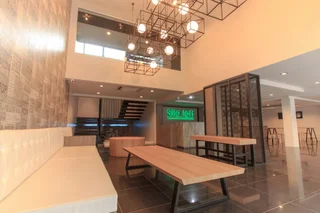 Тхаланг: Отель Silla Loft Patong