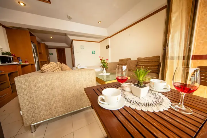 Сирача: Seaview Sriracha Hotel