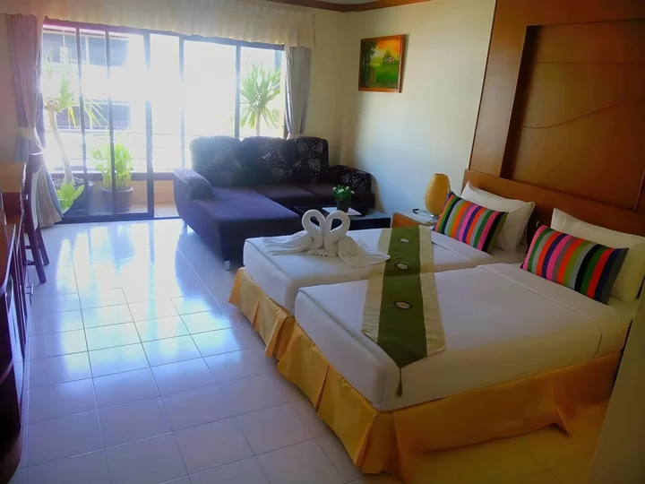 Сирача: Seaview Sriracha Hotel
