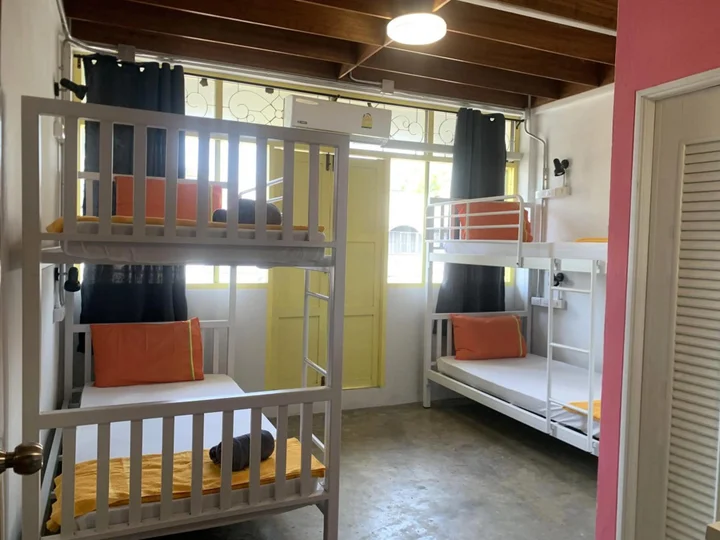 Муанг: Sleep Sheep Phuket Hostel SHA