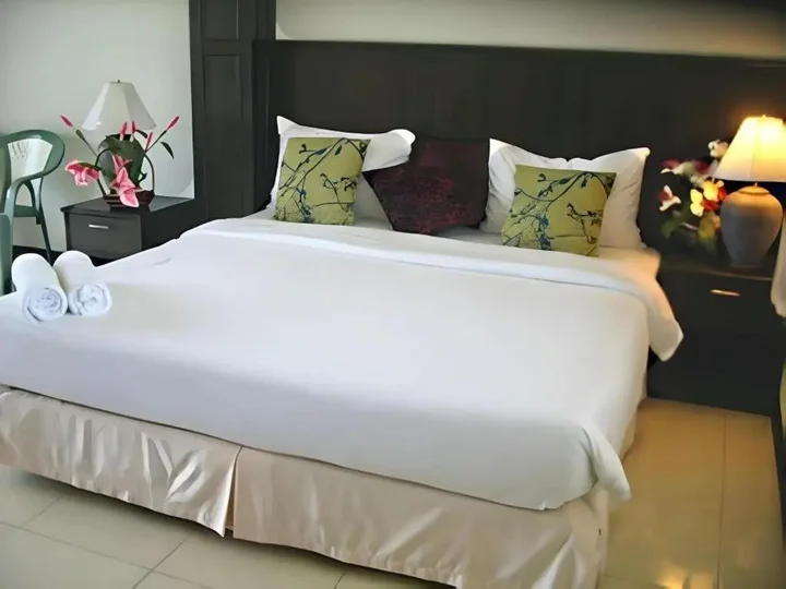 Кату: Kamala Phuyai Resort