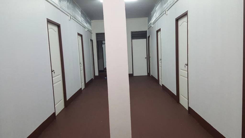 Муанг: DU-R Hostel