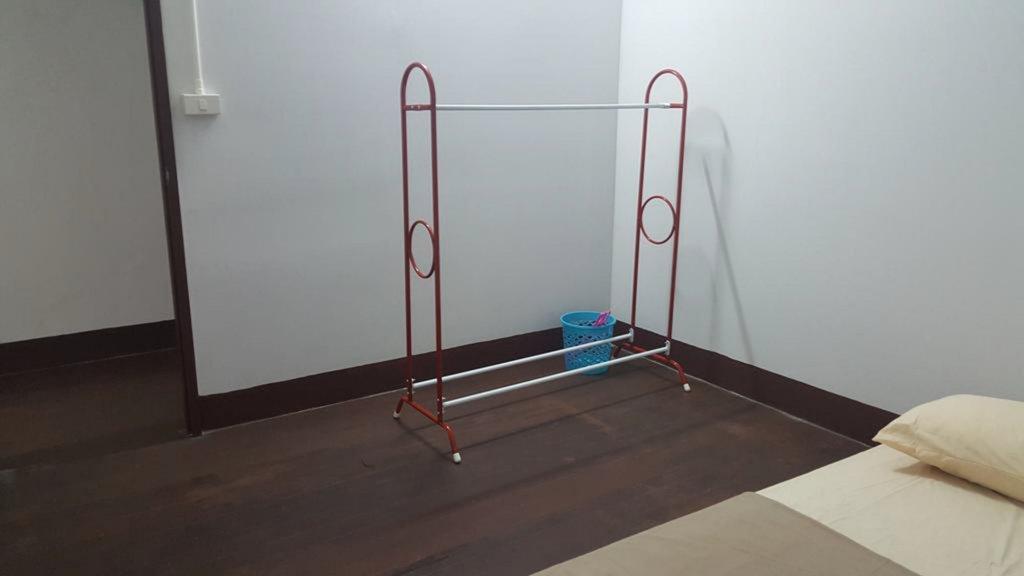 Муанг: DU-R Hostel