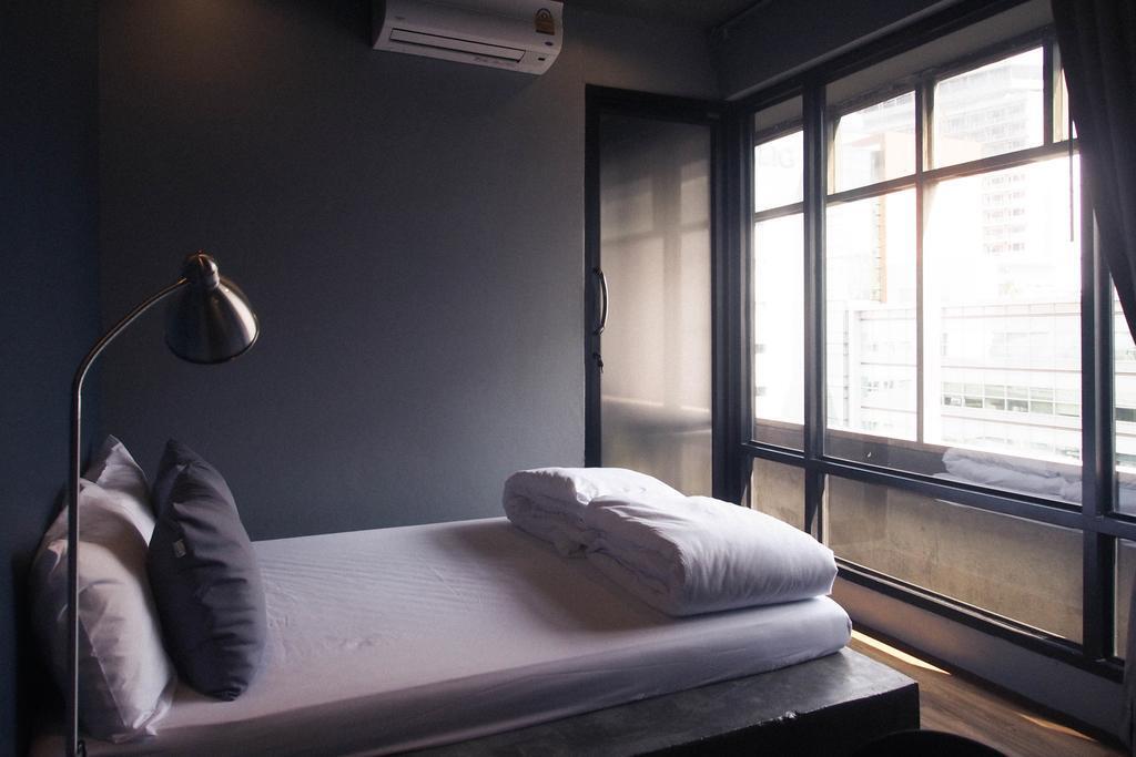 Бангкок: Silom SPACE Hostel