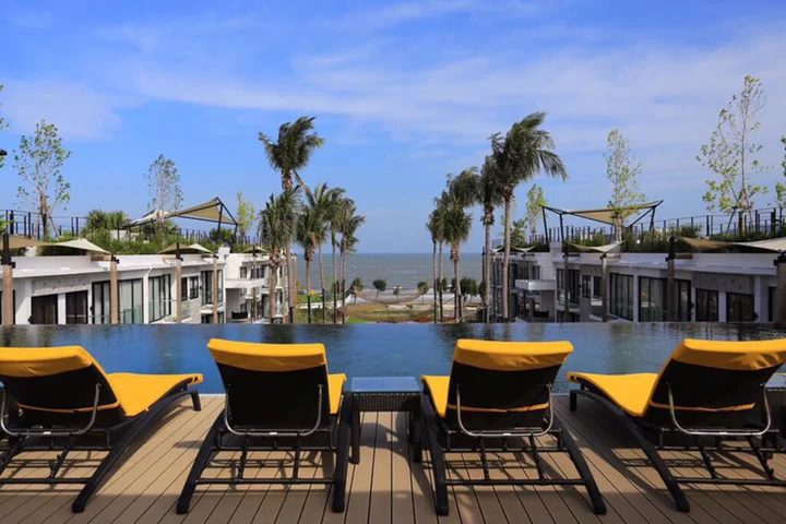 Сам-Рои-Йот: Varinah Resort