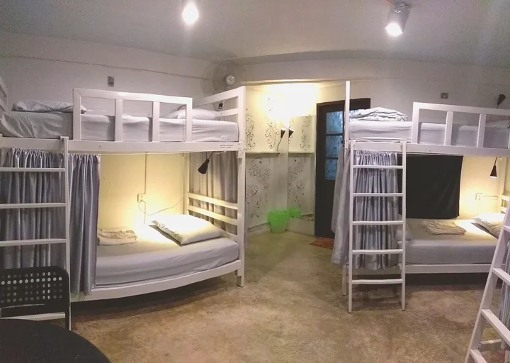Бангкок: Home16 Hostel 16