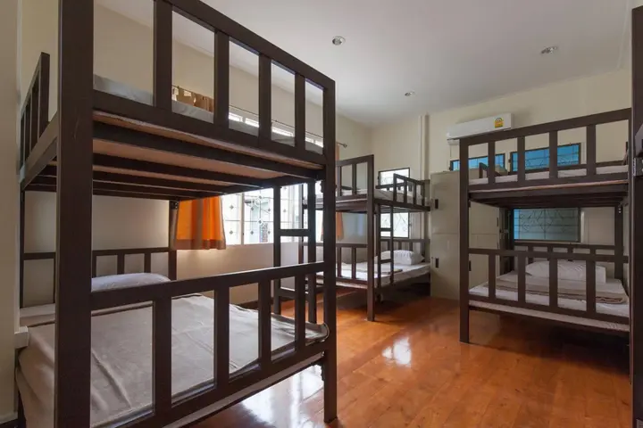 Бангкок: Sam Sen See  Hostel