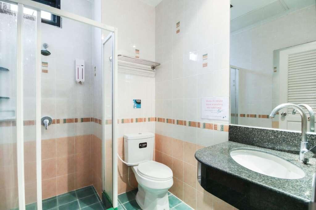 Муанг: FIN Hostel Phuket Kata Beach