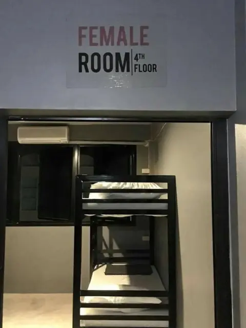 Бангкок: Din Space Bangkok