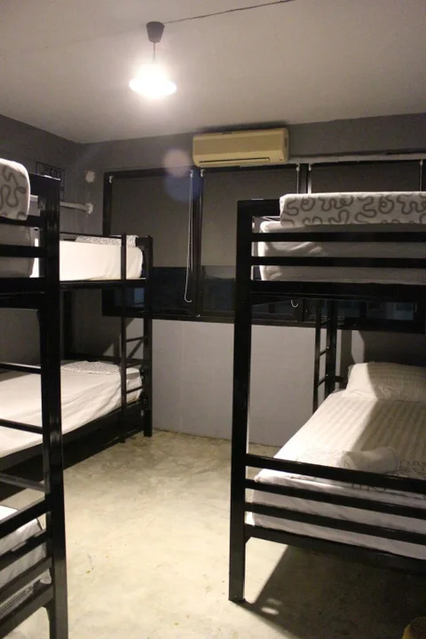 Бангкок: Din Space Bangkok