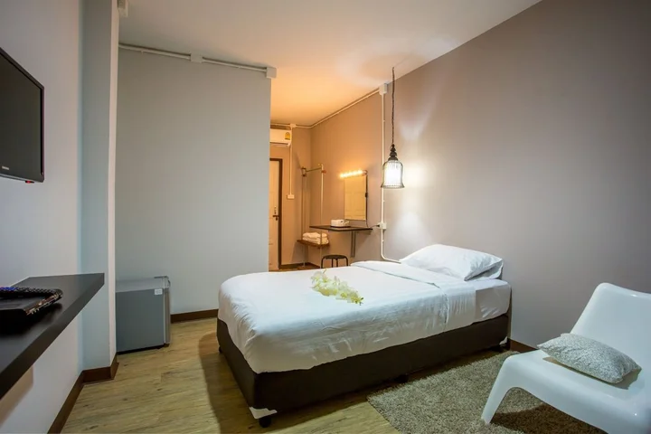 Маерим: First Residence