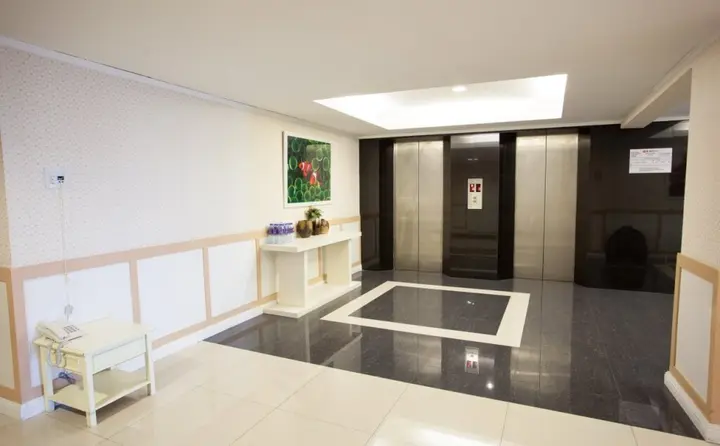 Самутпракан: Bay Hotel Srinakarin