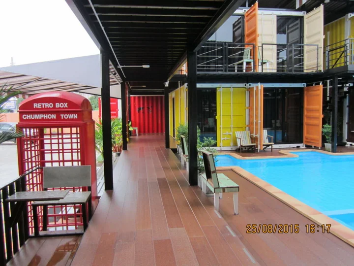 Чумпхон: Retro Box Hotel