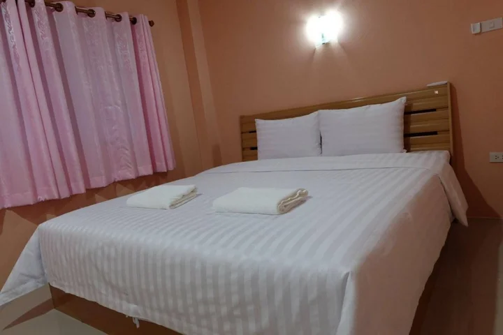 Сам-Рои-Йот: Dinsor Resort