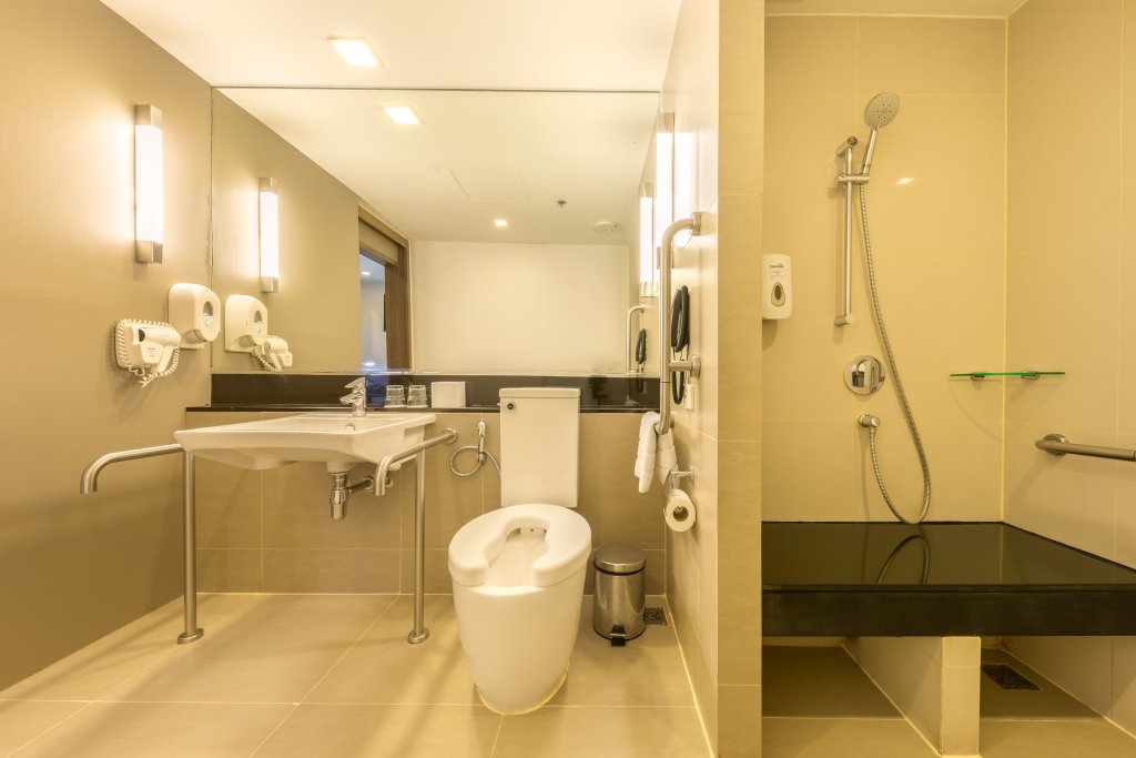 Holiday Inn Express Bangkok Sathorn by IHG — фото 3