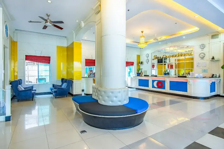Пхукет: Sira Grande Hotel and Spa