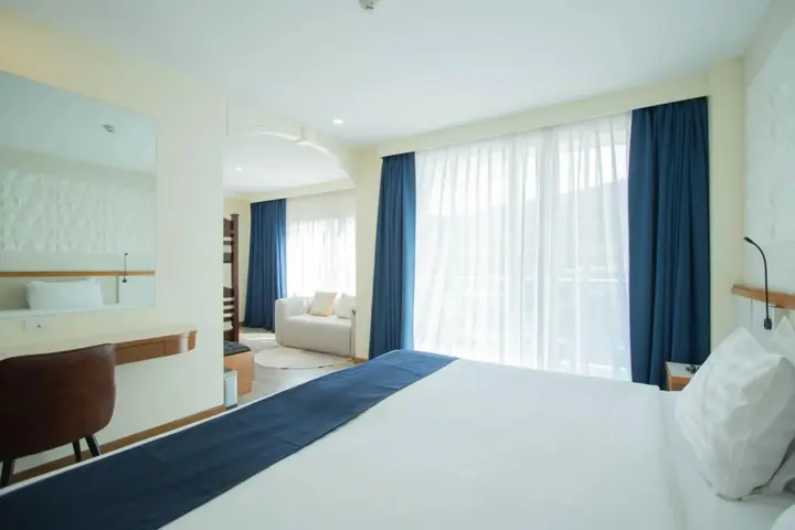 Пхукет: Sira Grande Hotel and Spa