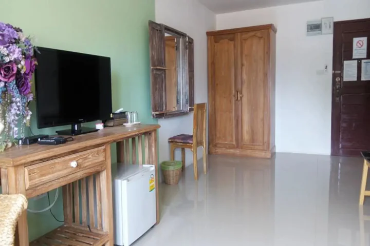 Лампанг: Yellow Tique Hotel