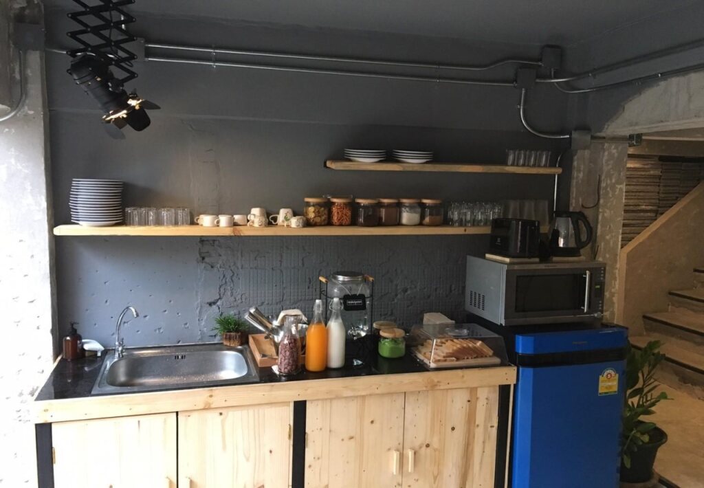 Удонтхани: UdonBackpackers Beds and cafe