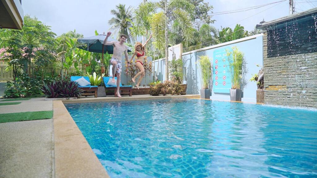 Муанг: Happy Eight Resort Phuket