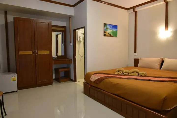 Краби: Rachada Place