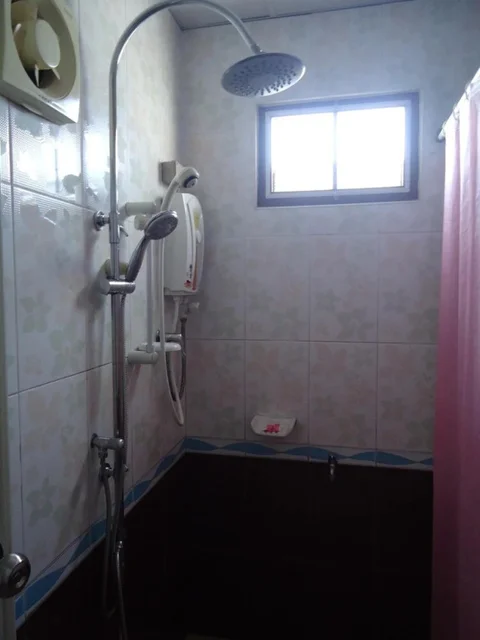 Варин-Чамрап: Phadaeng Hotel