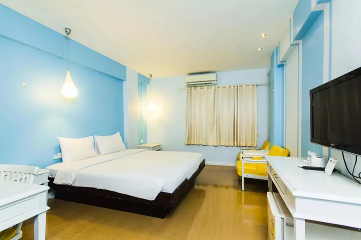 Кхонкэн: Roma Hotel