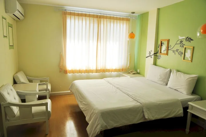 Кхонкэн: Roma Hotel