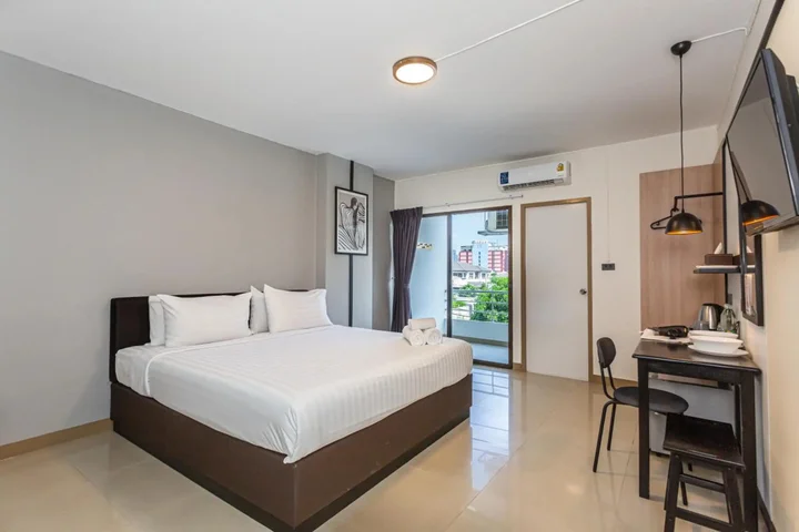 Бангкок: Infinite Hotel at Ratchada