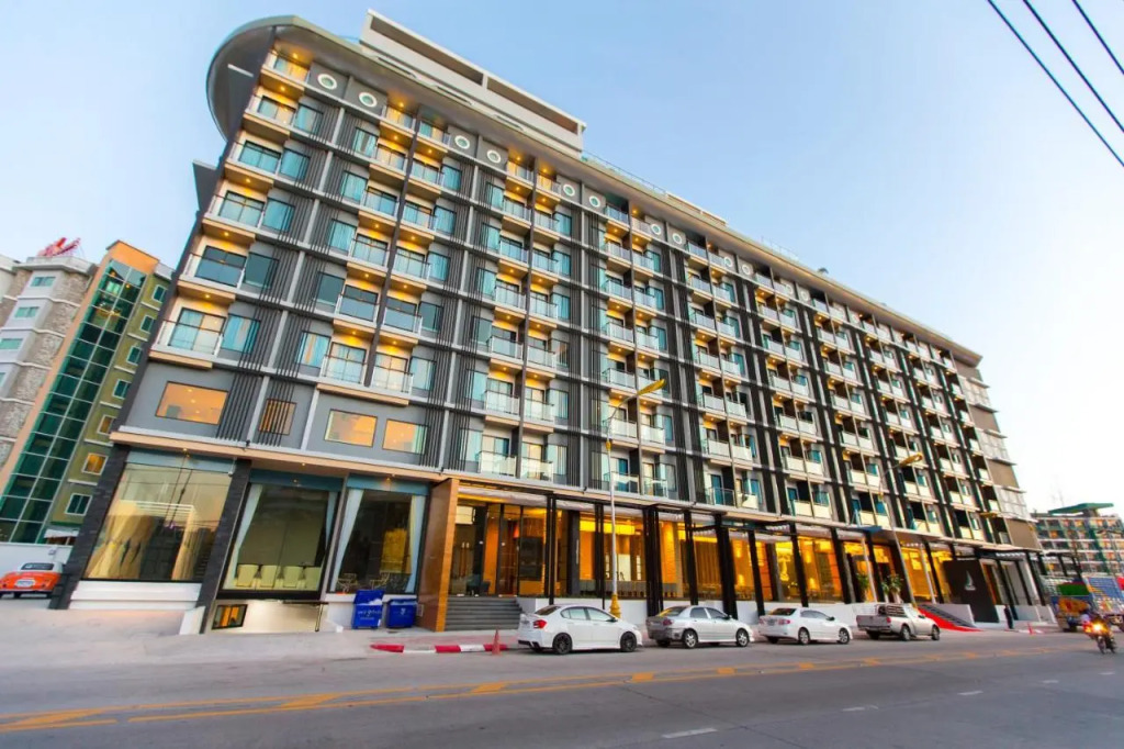 Патонг: The Marina Phuket Hotel
