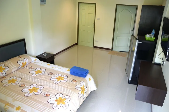 Паттайя: ANA Apartment