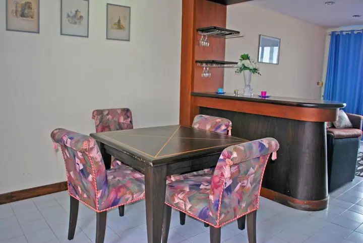 Паттайя: Paradise Condominium Apartments