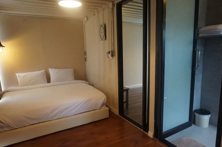 Бури Рам: Pattara House