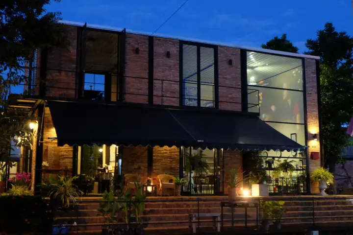 Бури Рам: Pattara House