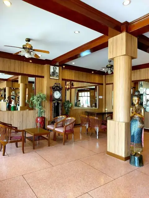 Чумпхон: Suriwong Chumphon Hotel