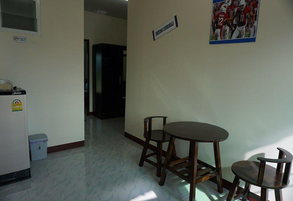 Бан-Пао: Phrao Place