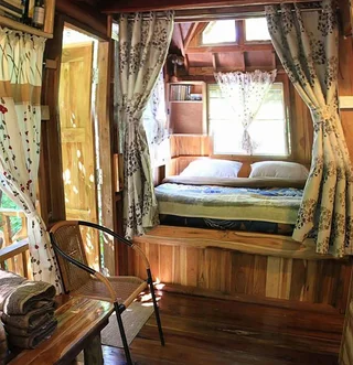 Дой-Сакет: Rabeang Pasak Treehouse Resort