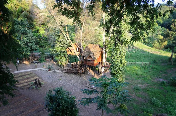 Дой-Сакет: Rabeang Pasak Treehouse Resort