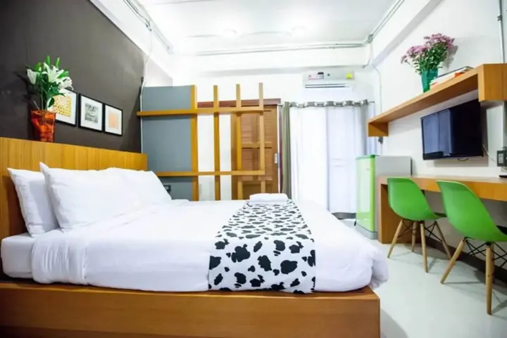Кхонкэн: Euanjitt Chill House