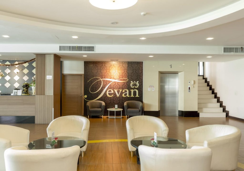 Паттайя: Tevan Jomtien Pattaya
