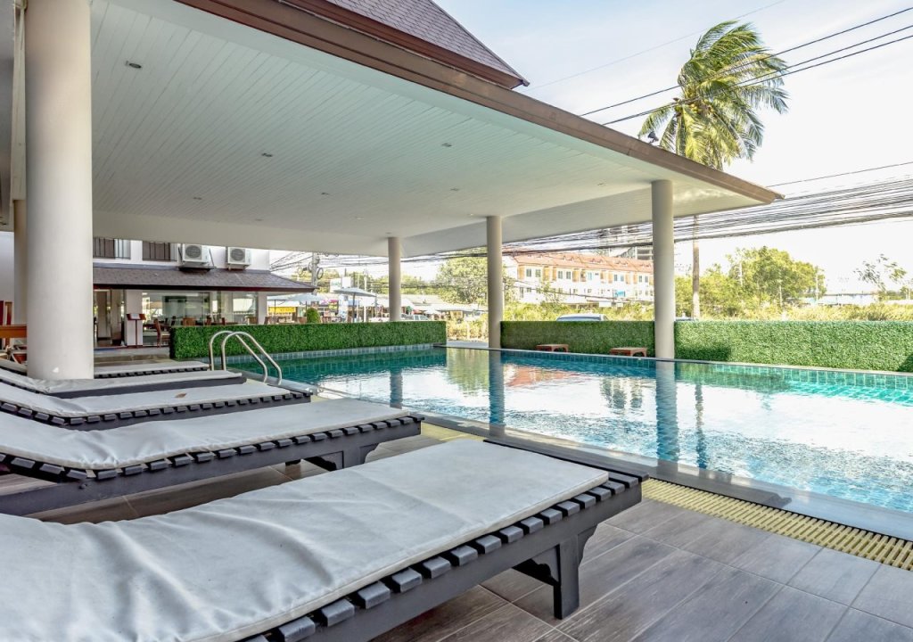 Паттайя: Tevan Jomtien Pattaya